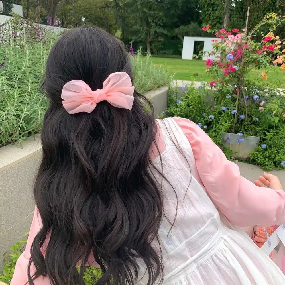 爱你像心跳难触摸